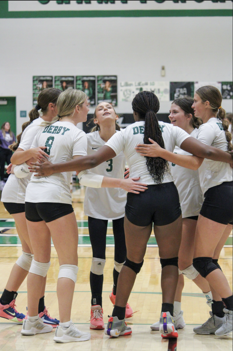 Varsity and JV volleyball (Photos by Delainey Stephenson)